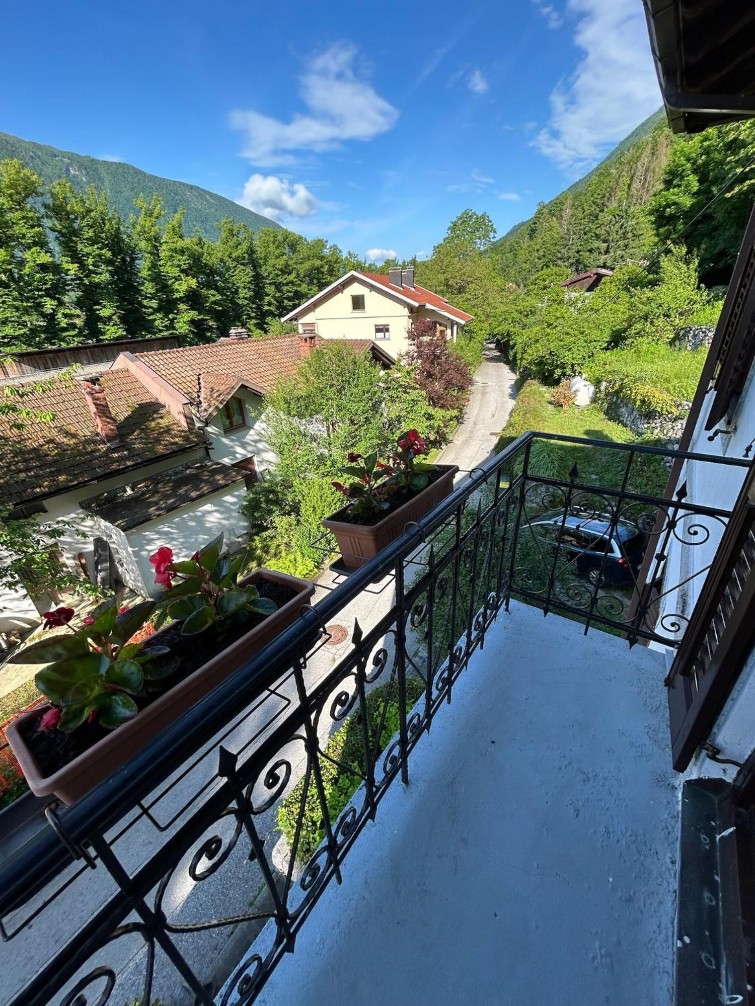 Stres-Less Sunny Apartments Kobarid Exterior photo